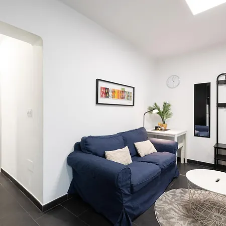 H2m Pasaje Dos Santos Smarttv, Oven, Parking Or Apartment